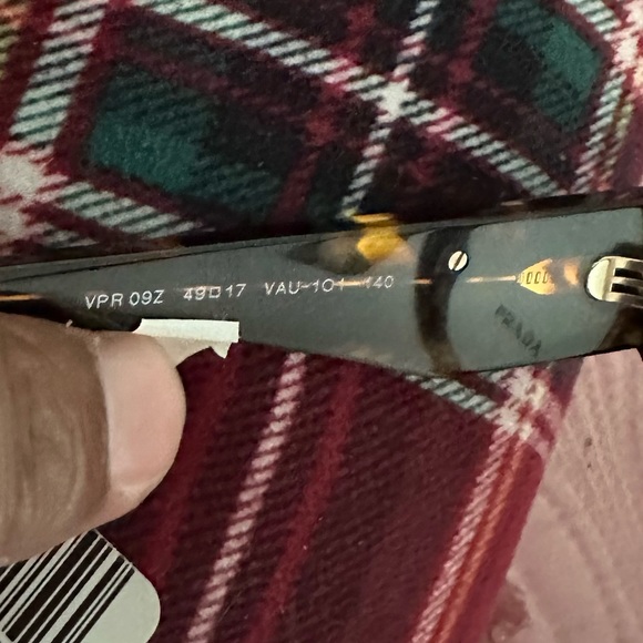 prada eyeglasses 🔥 - Picture 8 of 9